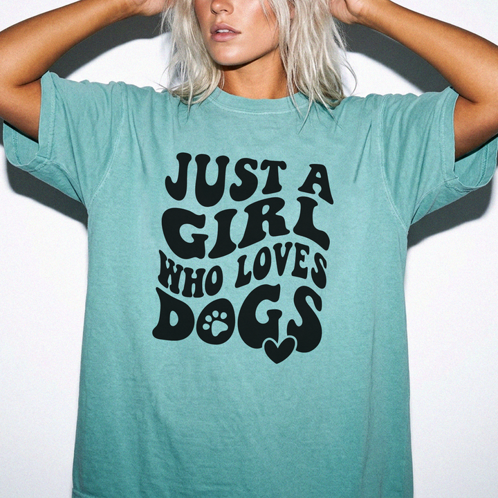 Just a girl who loves dogs retro women&