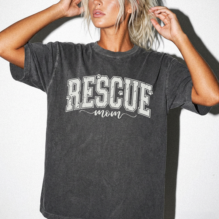 Rescue mom retro varsity dog mom shirt in pepper